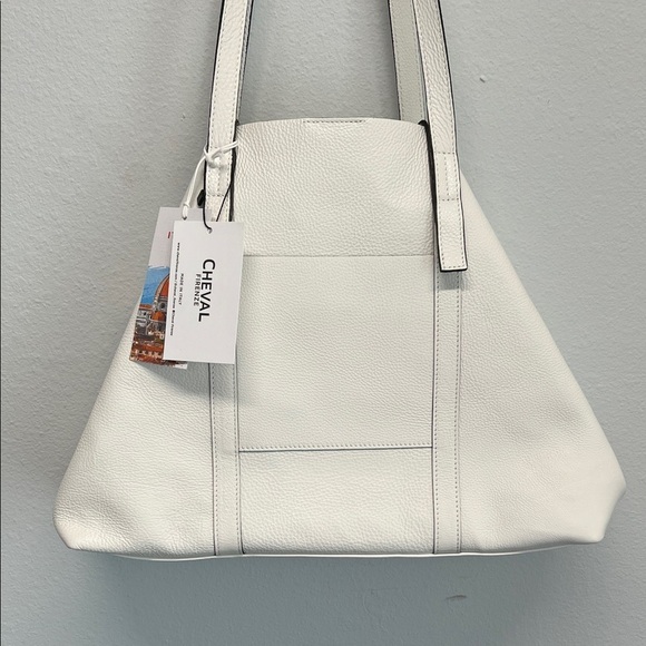 Cheval Firenze Handbags - Cheval Firenze | White Leather Tote w/ Matching Mini Bag 🤍